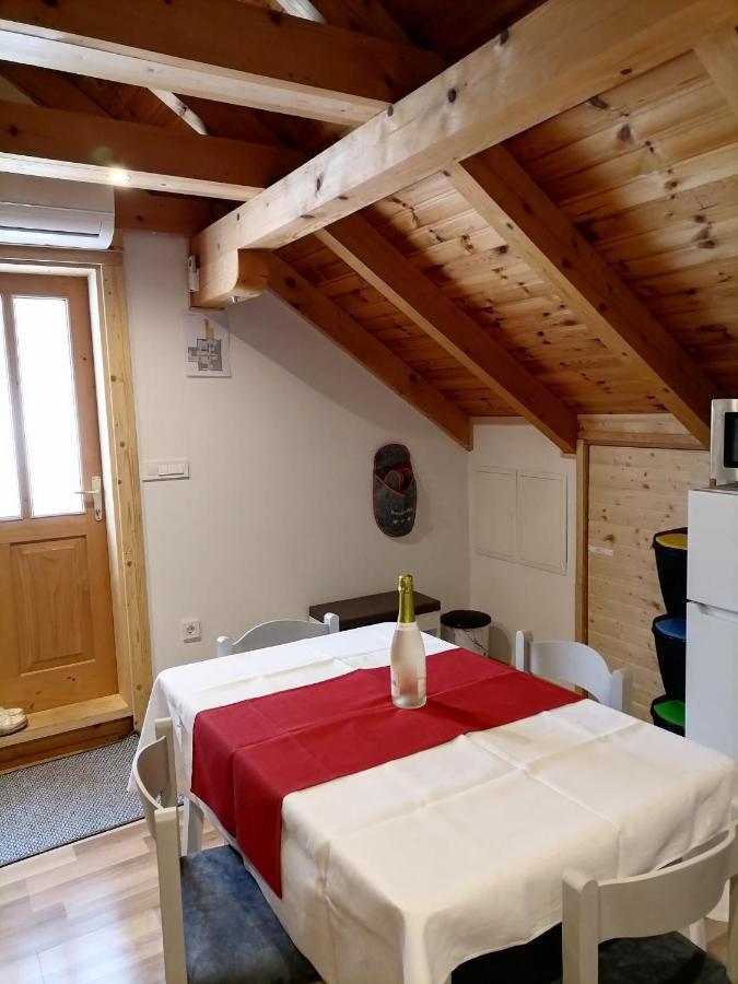 Tonka Apartment